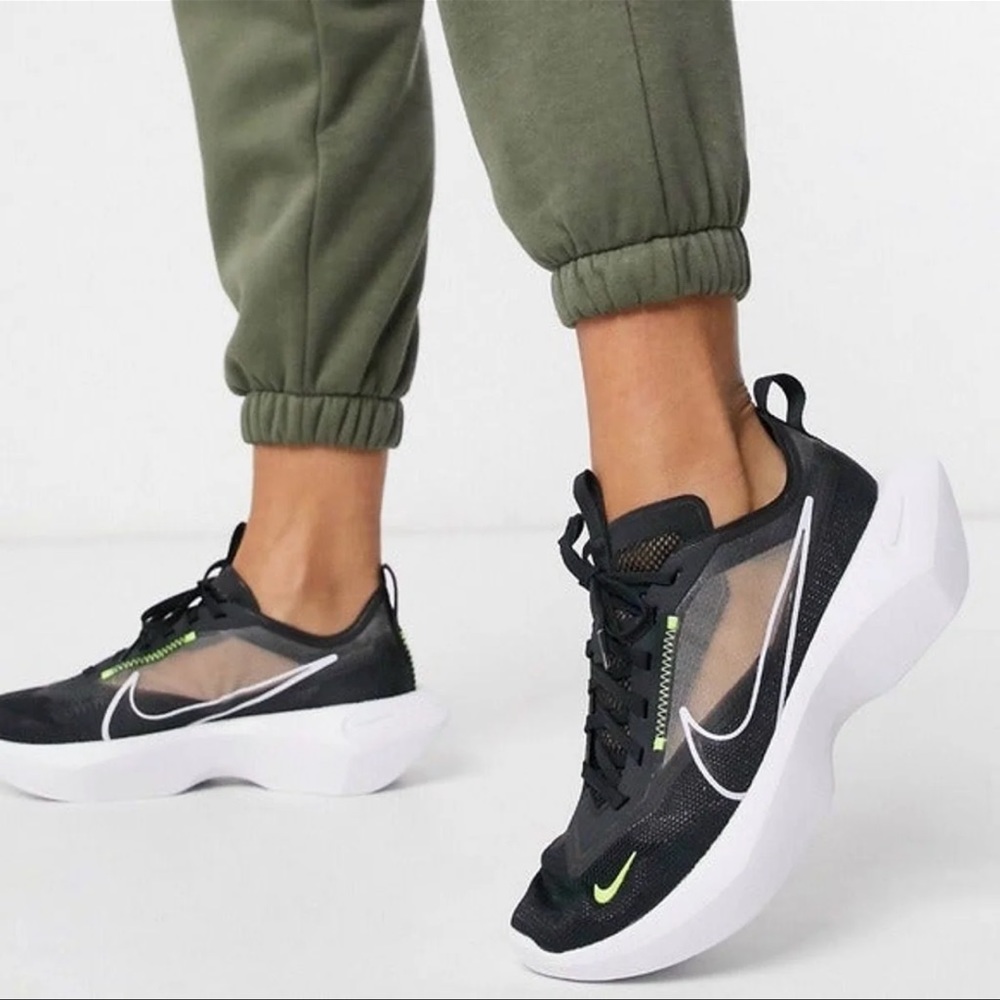 Nike Vista Lite Black Lemon 🥰